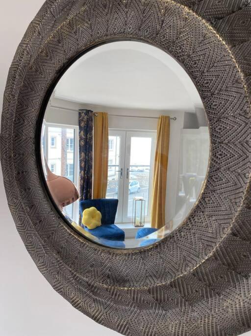 Luxury Modern 1Bed Sea View Apartment Rhôs-on-Sea Extérieur photo